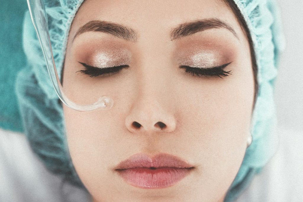 Montar un Negocio de Microblading: Costos Involucrados